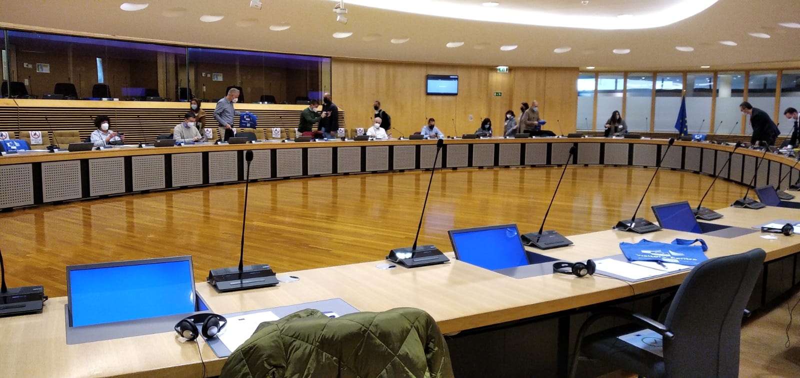 Participantes de las distintas redes españolas en la Sala Schuman
