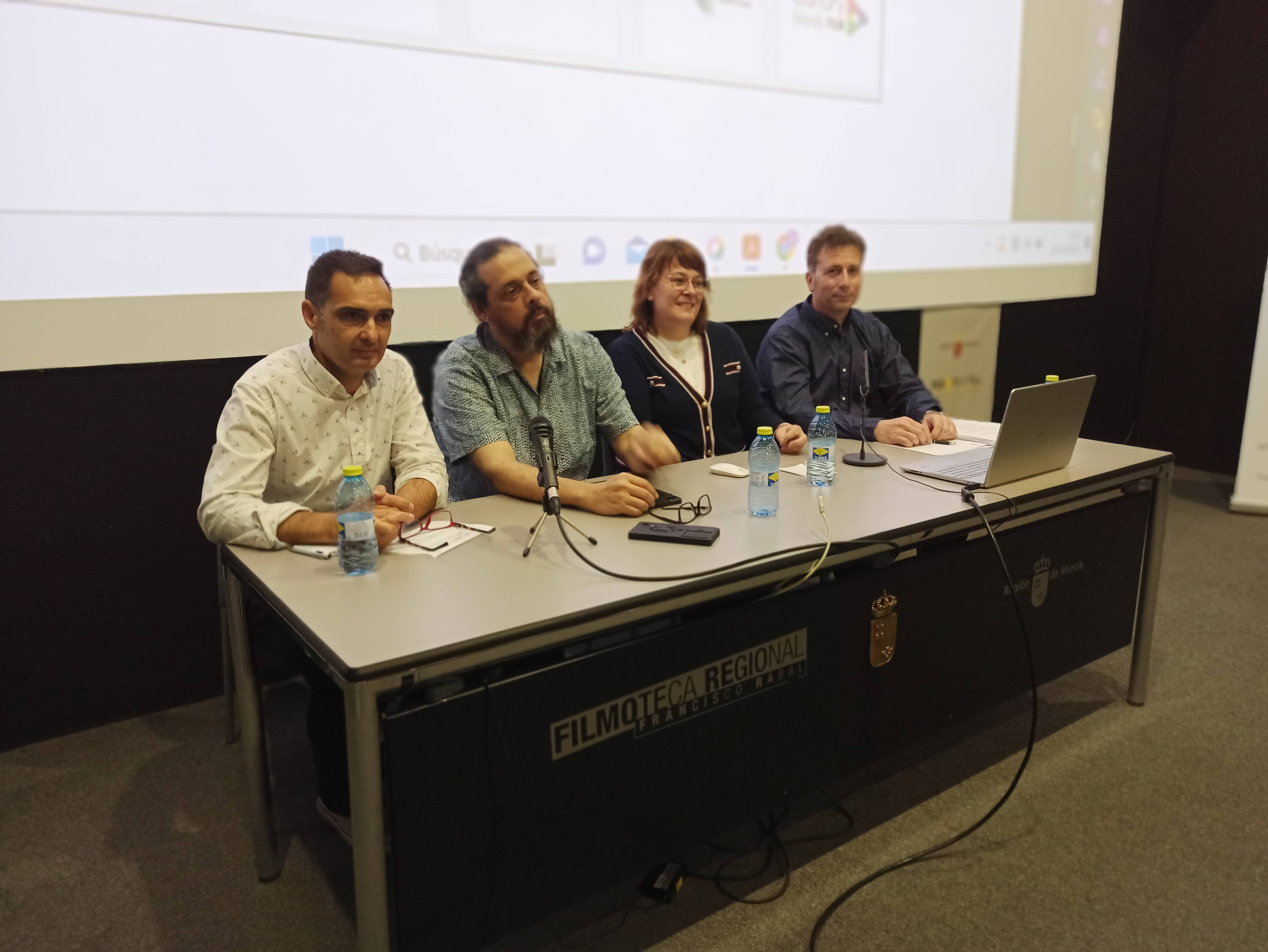 Participantes en la jornada